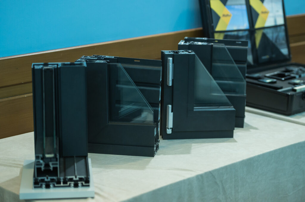 Αlumil:30 χρόνια εξέλιξης,30 χρόνια επιτυχίας