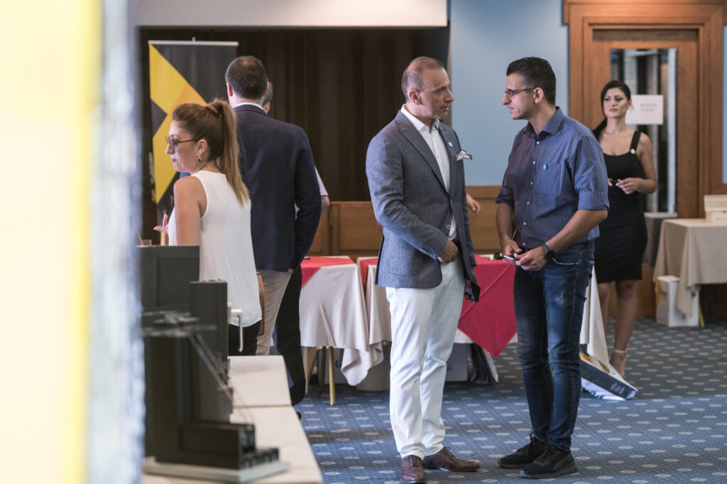 Αlumil:30 χρόνια εξέλιξης,30 χρόνια επιτυχίας