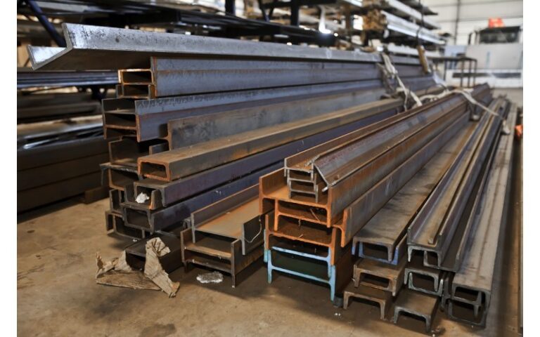 Εγκαταστάσεις