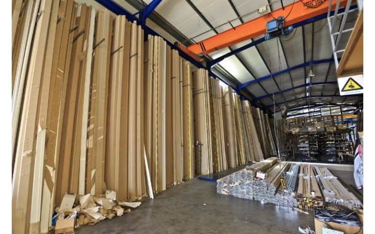 Εγκαταστάσεις