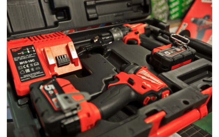 Εγκαταστάσεις