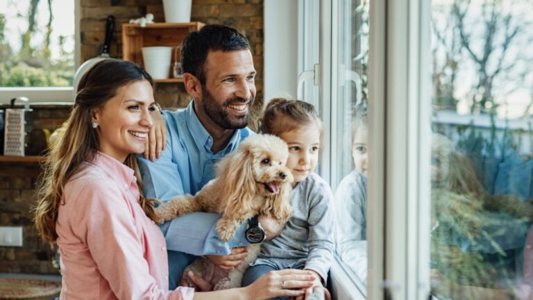 4 + 1 λόγοι για να αγοράσεις κουφώματα αλουμινίου